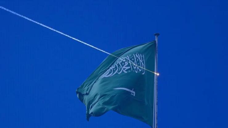 Suudi Arabistan duyurdu Husilerden Medine-i Münevvere yakınlarında İHA saldırısı