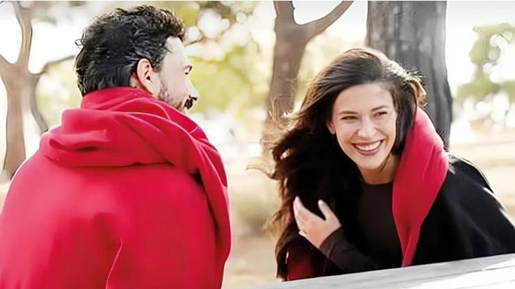 Devrim Özkan ve Deniz Can Aktaş Aşkı Tescillendi