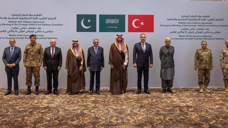 Bakanlar Fidan ve Güler, Mekke Ortak Savunma Anlaşmasının Komite Toplantısına katıldı