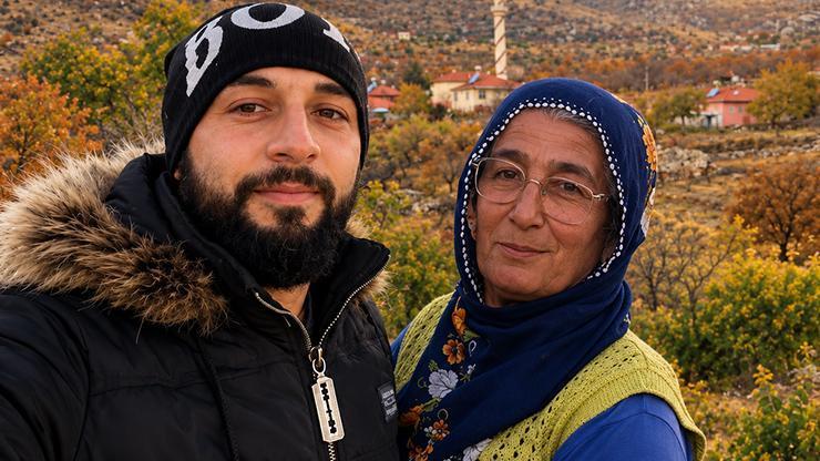 Anne acısına dayanamadı Anne-oğul 2 saat arayla hayatını kaybetti