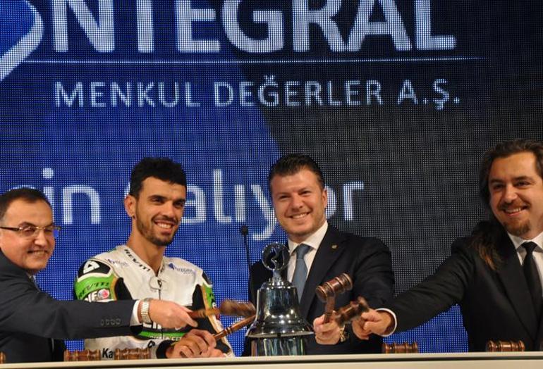 İntegral Menkul Değerler artık milli motosikletçi Sofuoğlunun sponsoru