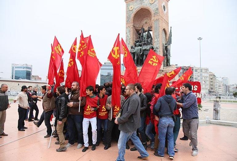 Taksim yasağını delen Komünist Partililer hakim karşısında
