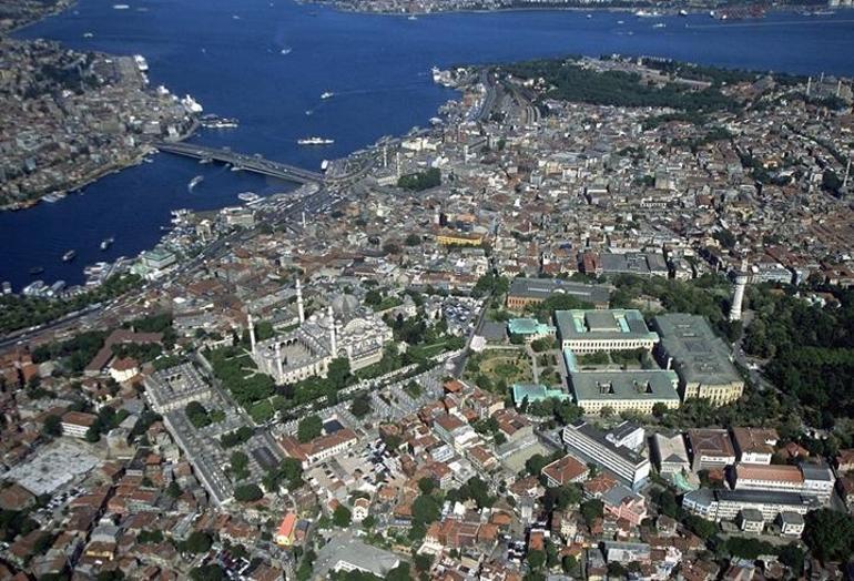 İstanbulda antik tiyatro nerede