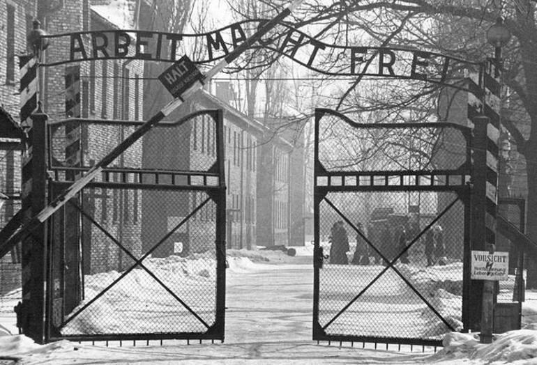 Eski Nazi Auschwitzte vahşeti anlattı