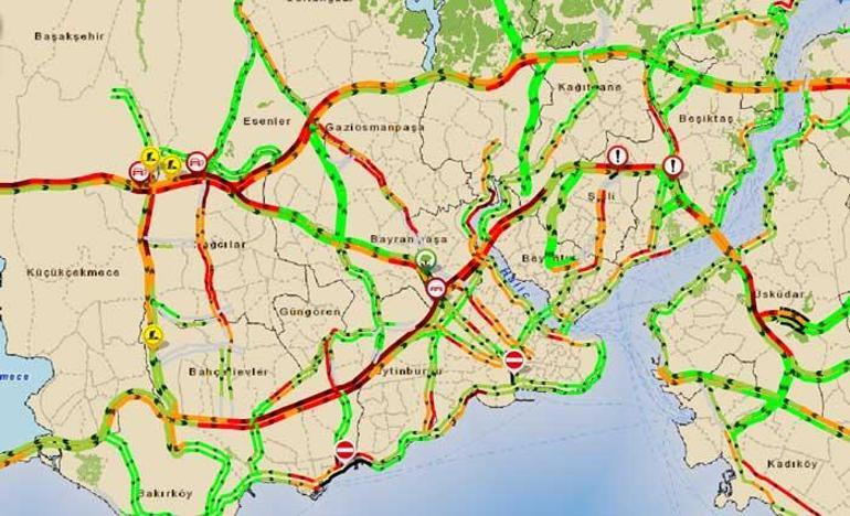 İstanbul Yenibosnada zincirleme trafik kazası