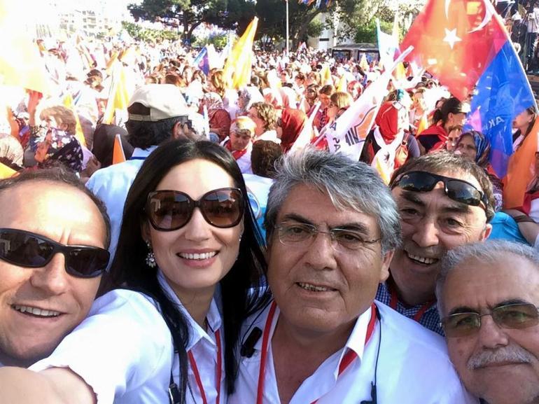 Eski Türkiye Güzeli Seda Sarıbaş AK Parti Kadın Kolları İl Başkanı oldu