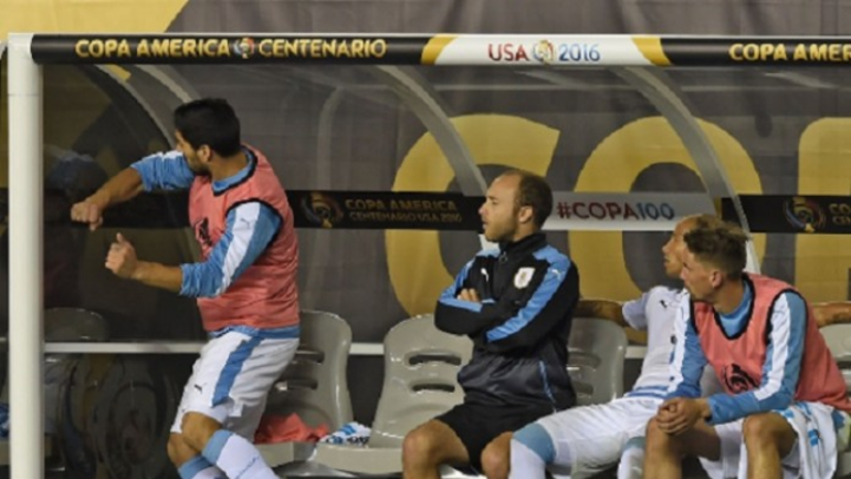 Uruguay elendi... Copa America: Uruguay - Venezuela: 0-1