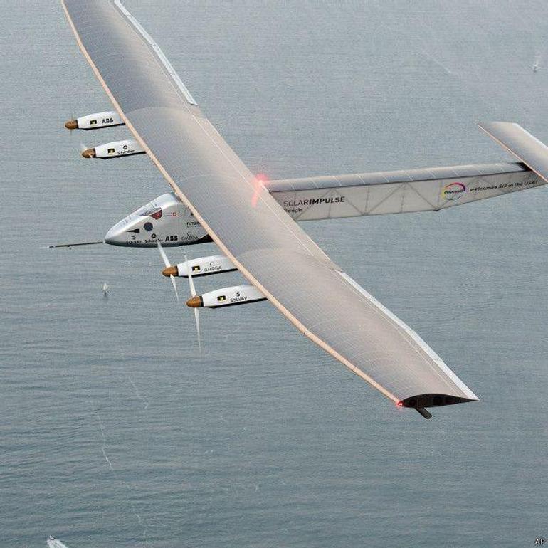 Solar Impulse Atlas Okyanusunu aşarak İspanyaya ulaştı