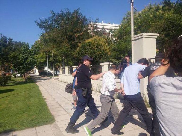 Yunanistana kaçan 8 darbeci asker savcı karşısında