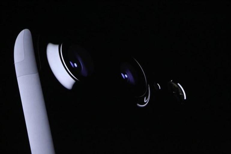 Apple iPhone 7 Türkiye fiyatı | iPhone 7ye gelen yenilikler (ön kamera)
