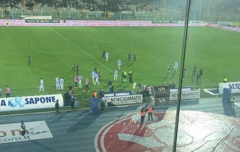 Deprem İtalyada Serie A maçını durdurdu