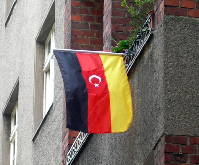 Almanyaya iltica başvurusu yapan Türkler arttı