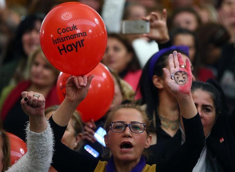 Kemal Kılıçdaroğlu: AKPye geri adım attıran bu ülkenin yiğit kadınları