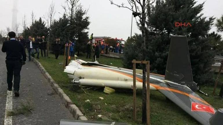 Son dakika: İstanbulda helikopter kuleye çarparak düştü