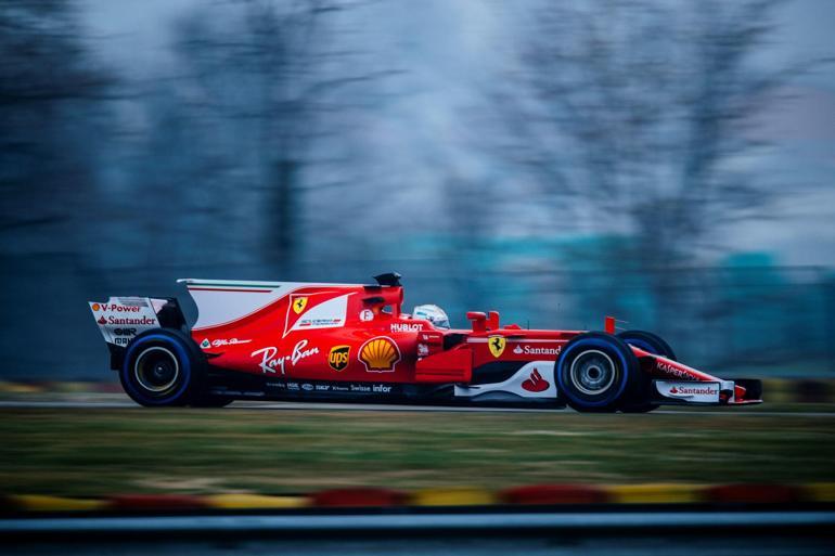 Ferrarinin yeni yarış canavarı