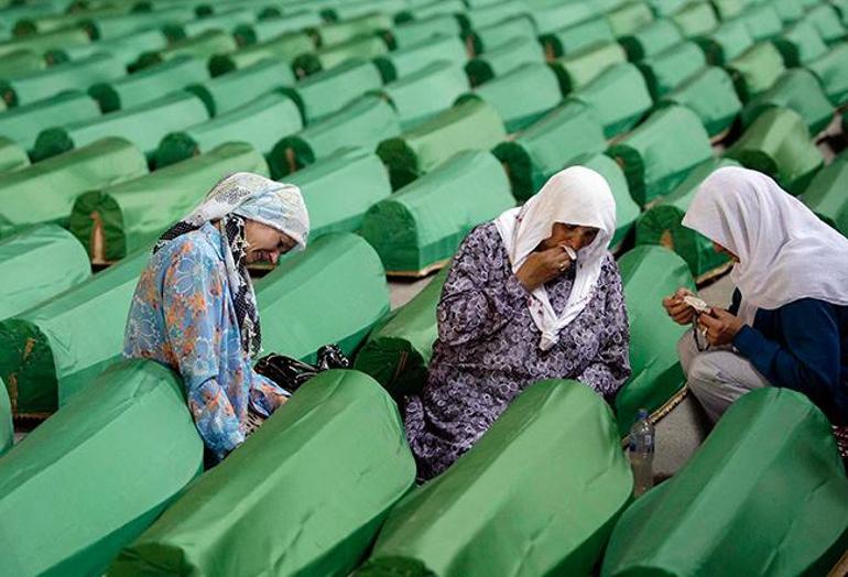 Erdoğanın dile getirdiği Hollandanın Srebrenitsada yaşananlarda rolü neydi