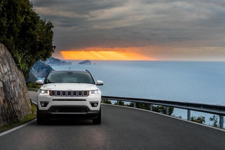 Jeepin yeni Compassı İstanbul yollarında