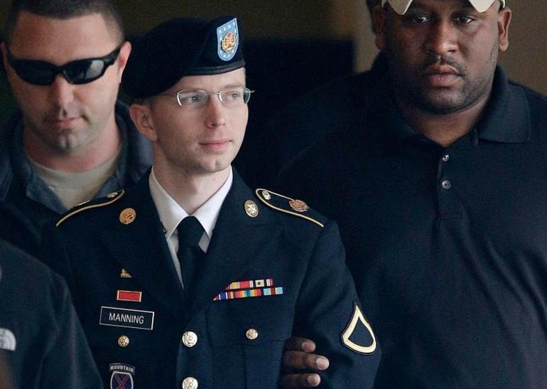 Wikileaks kaynağı Chealsea Manning tahliye edildi