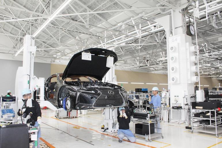 Coupe Lexus üretime başladı