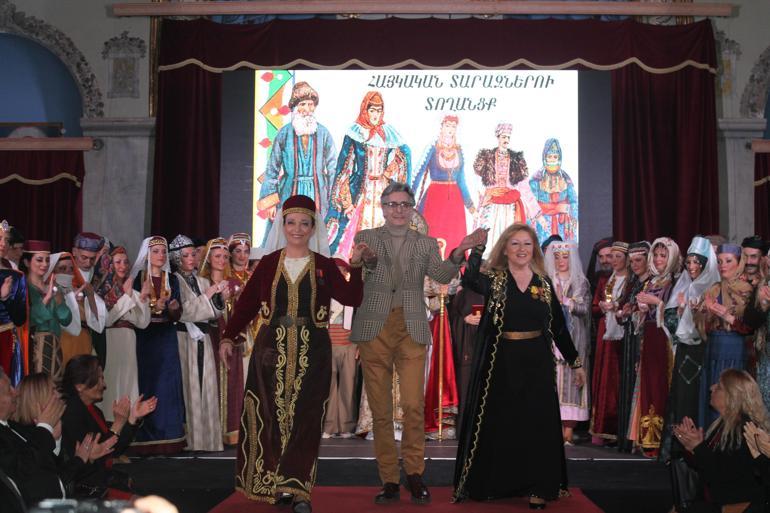Geleneksel Ermeni kıyafetleri defilesi Leyla Gencerde