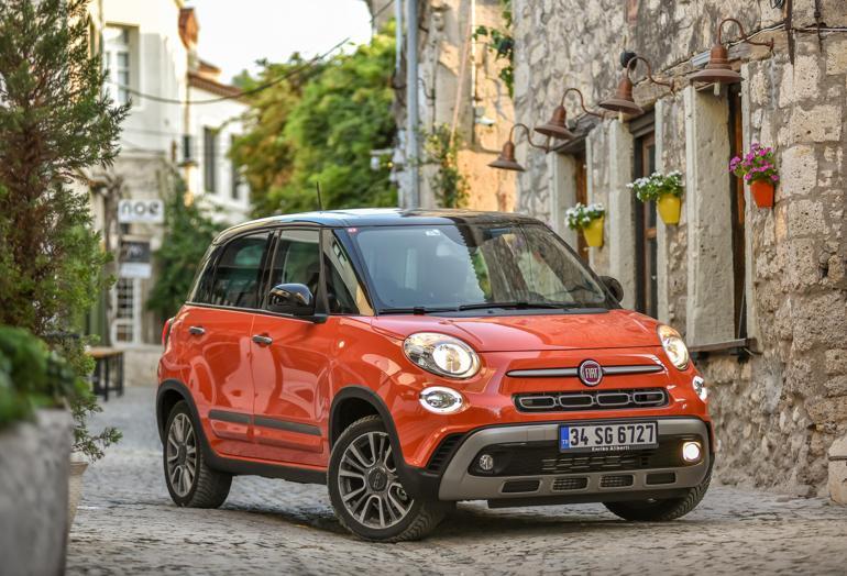 Yeni Fiat 500L SUVa dönüşüp geldi