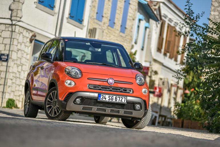 Yeni Fiat 500L SUVa dönüşüp geldi