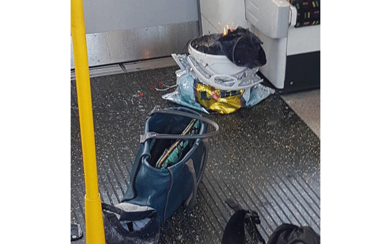 Son dakika... Londra polisi açıkladı: Metro istasyonundaki patlama terör saldırısı