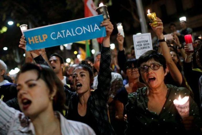 İspanya, Katalonyanın özerkliğini kaldırmaya hazırlanıyor