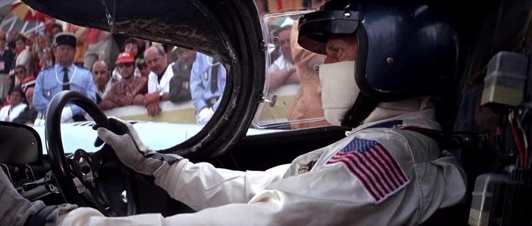 Steve McQueen’in Le Mansda giydiği tulum açık artırmada satılacak