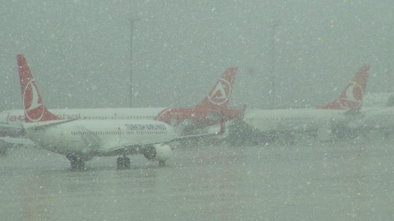 Atatürk Havalimanında ilginç görüntü