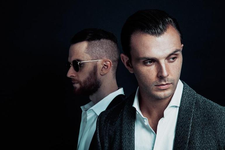 İngiliz synth pop ikilisi Hurts yeniden İstanbul’da