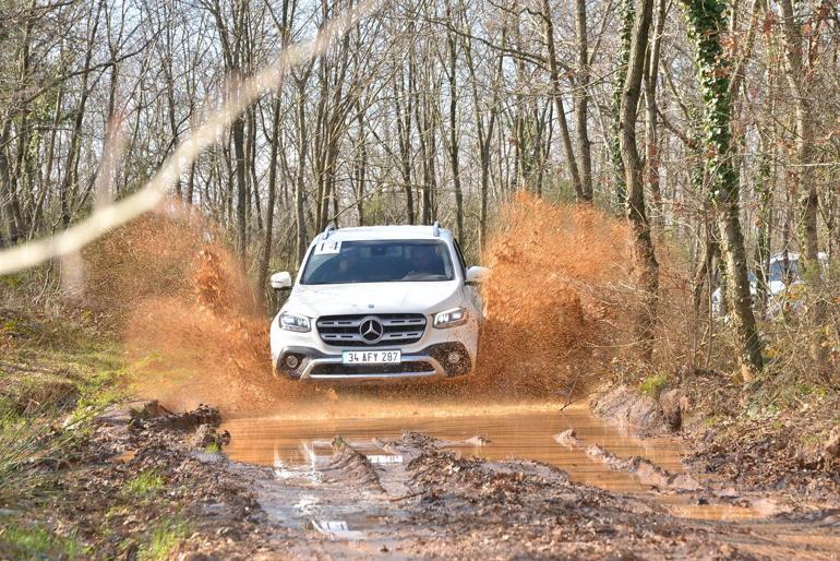 Mercedes  X pick-up ile yaşam tarzıdeğişiyor