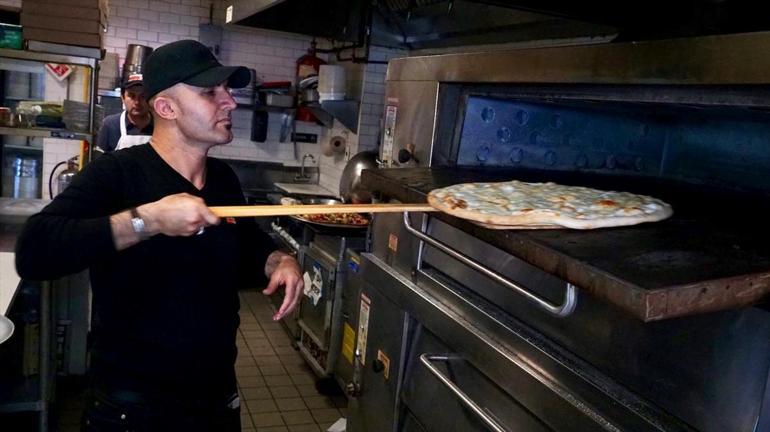 Ünlü Türk pizzacıya, ABDde 4 ödül birden
