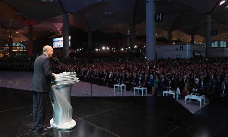 Cumhurbaşkanı Erdoğan yeni havalimanın adını açıkladı