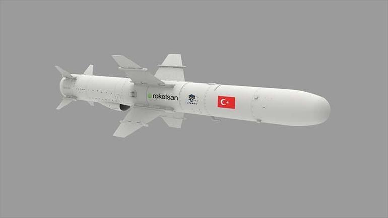 Türkiyenin ilk deniz füzesi Atmacanın seri üretimi başlıyor