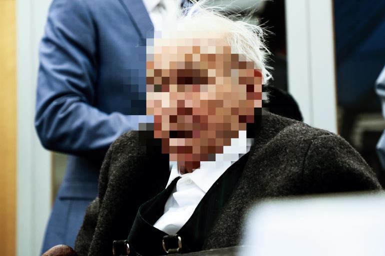 94 yaşındaki eski Nazi gardiyanı çocuk mahkemesinde yargılanıyor