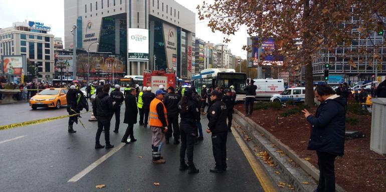 Son dakika: Ankarada belediye otobüsü yayalara çarptı