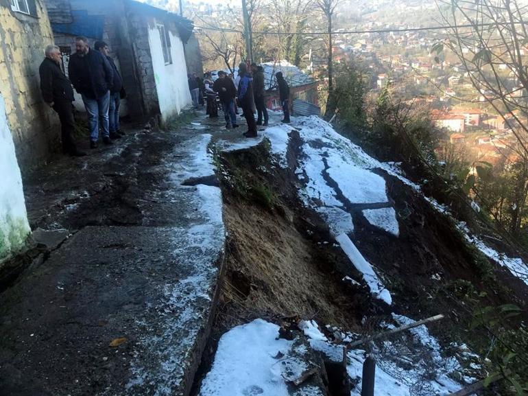 Zonguldakta heyelan nedeniyle 11 ev boşaltıldı