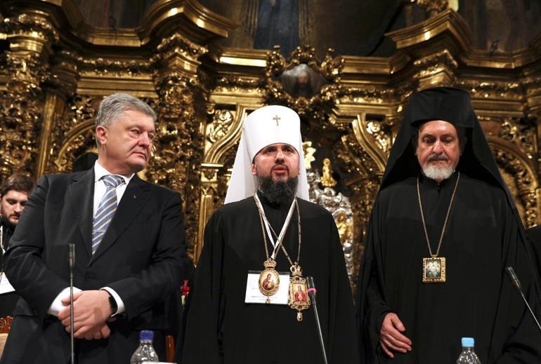 Ukraynada birleşik bağımsız kilise kuruldu