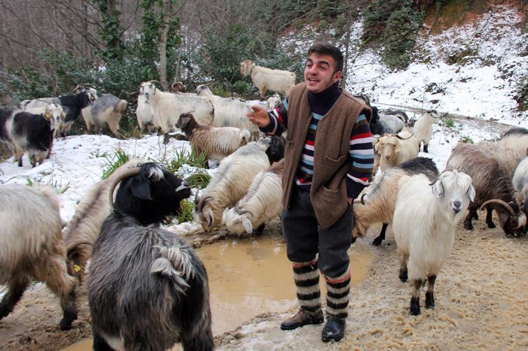 Rizeli çobanın türküleri paylaşım rekoru kırdı