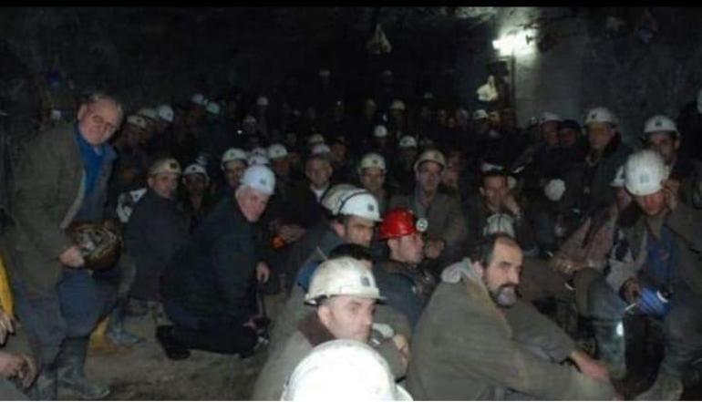 Maden ocağında trafo patladı, 100 işçi mahsur kaldı