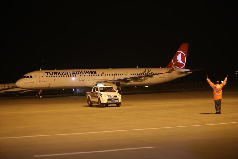 Son dakika: Türkiye’den Süleymaniye’ye ilk uçak seferi gerçekleşti