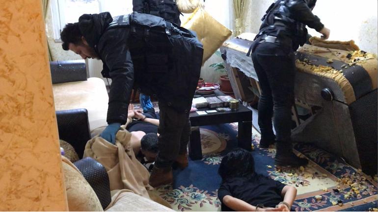 Ceza evinden çıkar çıkmaz aynı suçtan yeniden tutuklandı