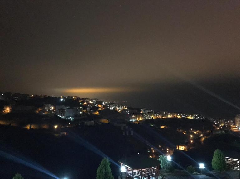 Trabzon’da esrarengiz ışık... Görenler cep telefonlarına sarıldı