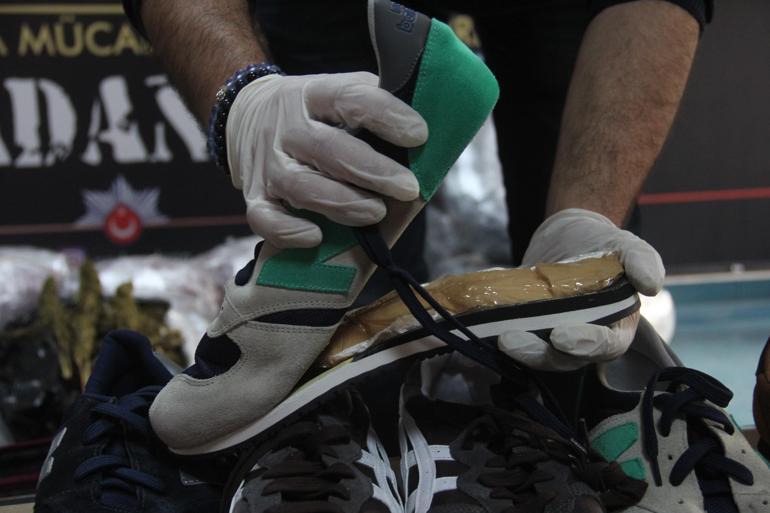 Brezilyalı kadın, ayakkabı tabanında Türkiyeye kokain sokarken yakalandı