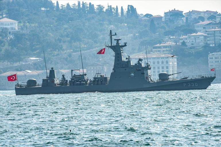 Türk donanması tarihi geleneği yaşatıyor
