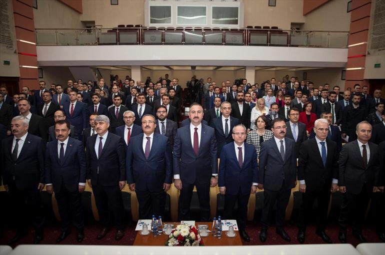 Bakan Gül: Türk yargısı içinde yeri yoktur