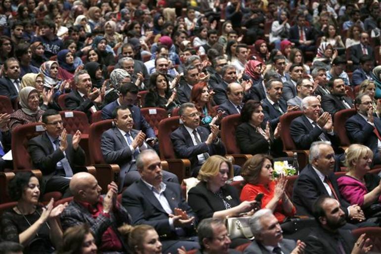 Cumhurbaşkanlığı Külliyesinde Ahmet Özhan konseri