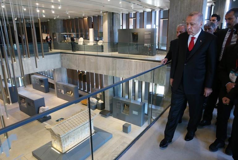 Cumhurbaşkanı Erdoğan, Troya Müzesinin açılışını yaptı
