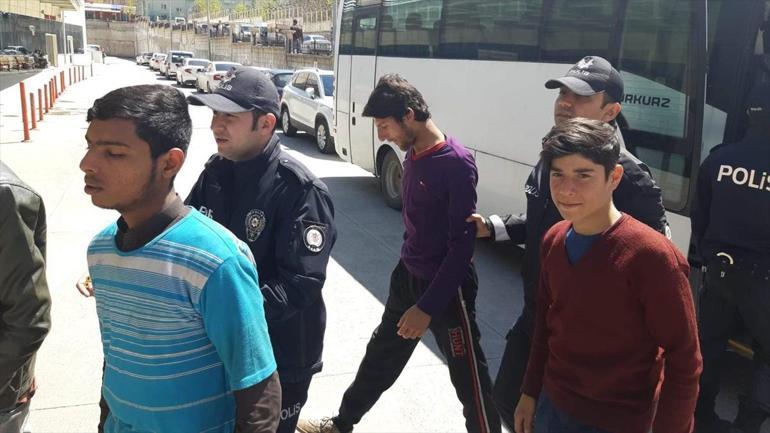 Düzensiz göçmenleri İstanbul diye Siirtte bıraktılar